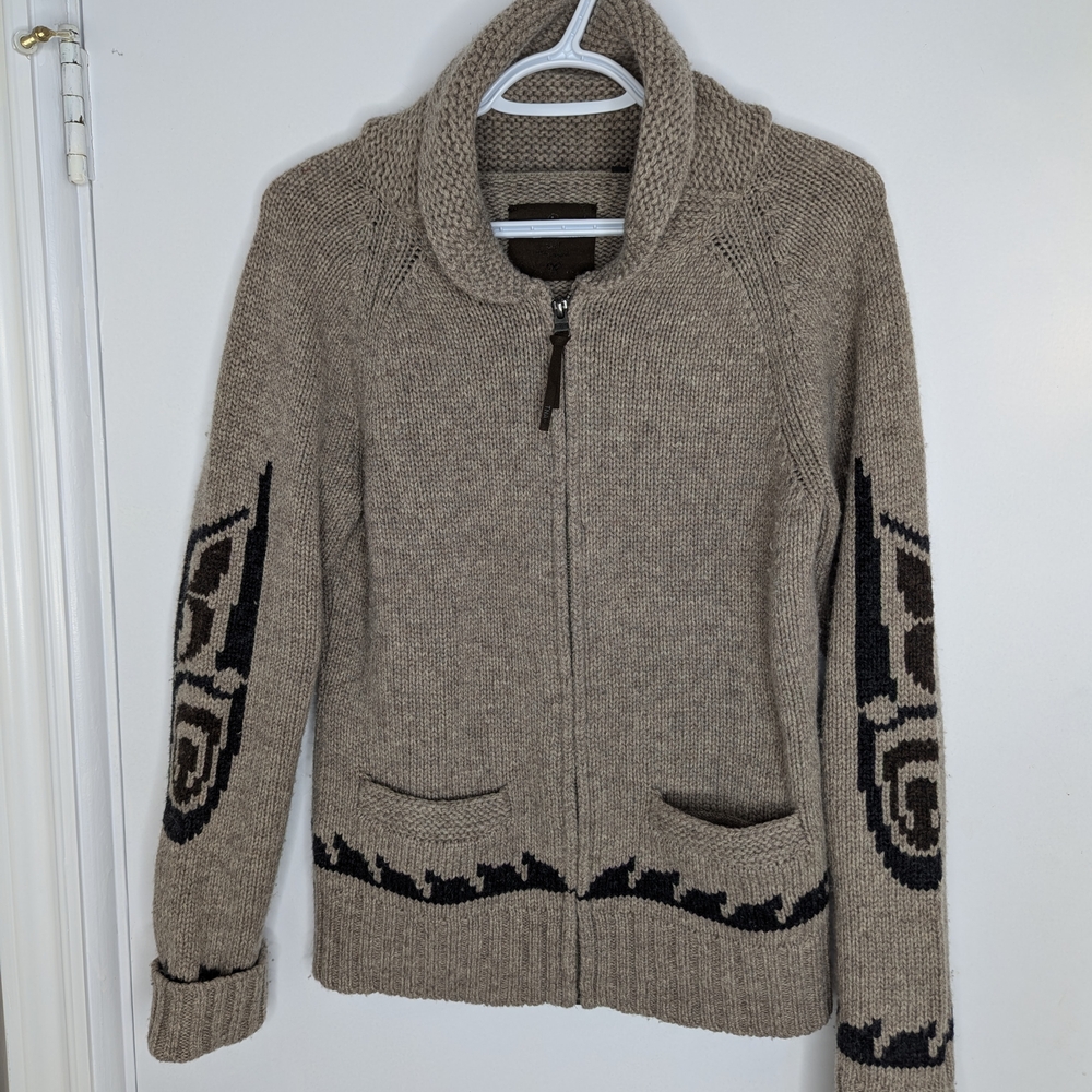 ARITZIA TNA Cozy Cabin Hamsa Design Sweater Size Large